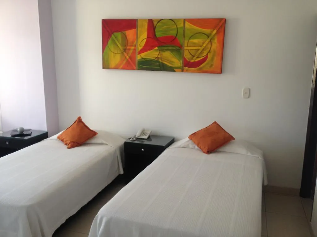Hotel Puerta De Alcala Βιλιαβισένσιο