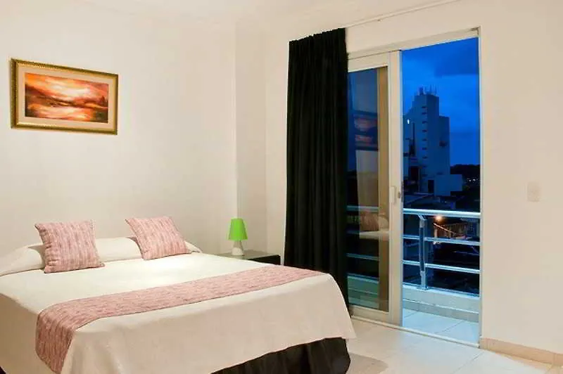 Hotel Puerta De Alcala Βιλιαβισένσιο 3*,  Κολομβία