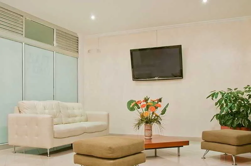 ***  Hotel Puerta De Alcala Βιλιαβισένσιο Κολομβία