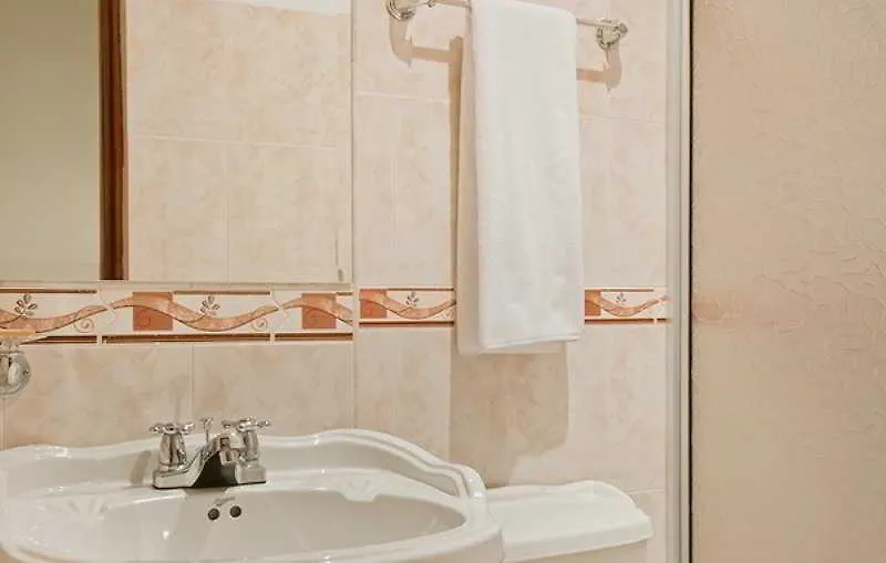 Hotel Puerta De Alcala Βιλιαβισένσιο